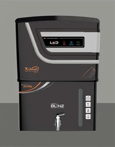 Aqua Pour Splash image